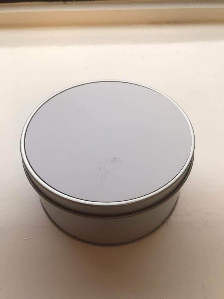 Round Tin